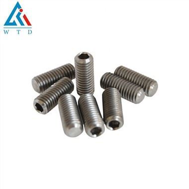 Titanium dopsleutelset
